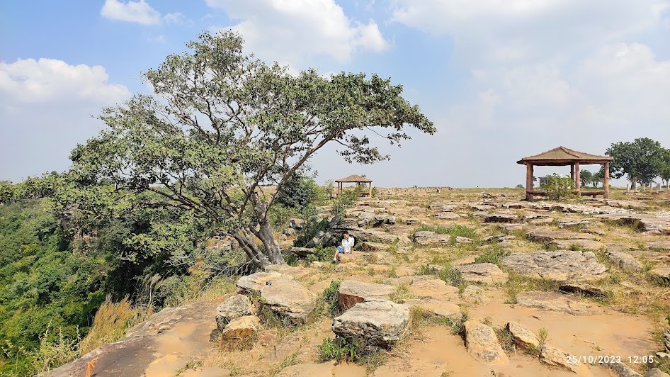 The Mendri Ghumar Waterfall - Jagdalpur, Bastar district, Chhattisgarh, India, photo 3 of 8