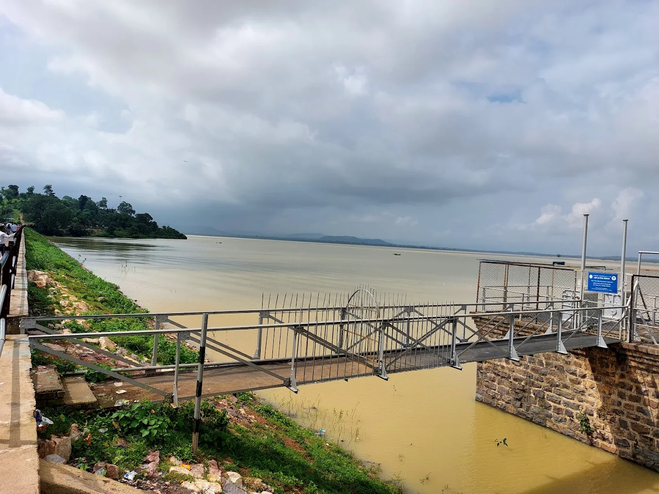 Khutaghat Dam Ratanpur, Bilaspur, photo 3 of 8