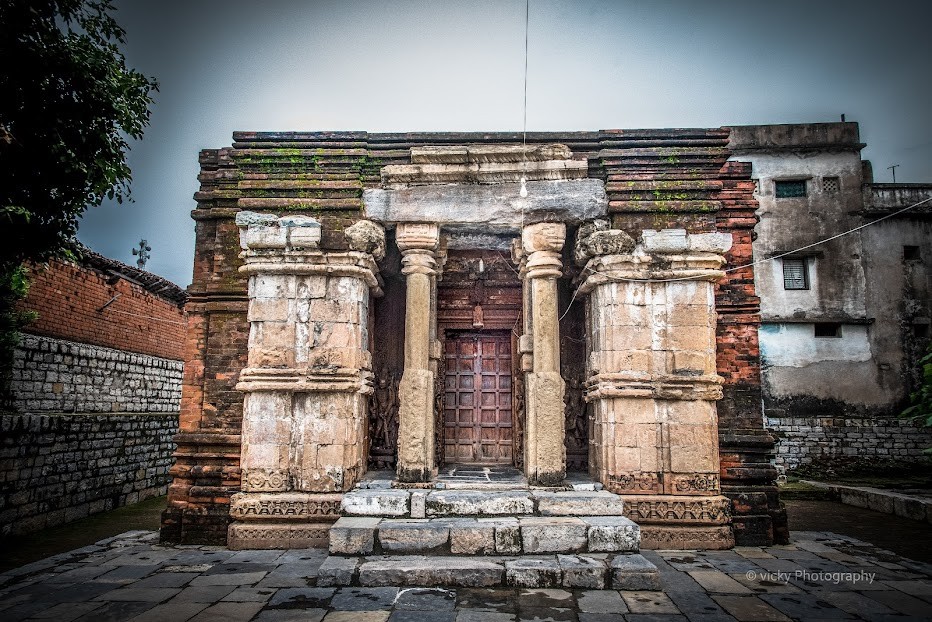 Chandrachud Mahadev Temple, photo 4 of 8