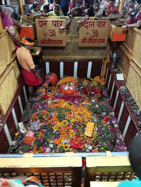 Hanuman Temple, photo 4 of 5