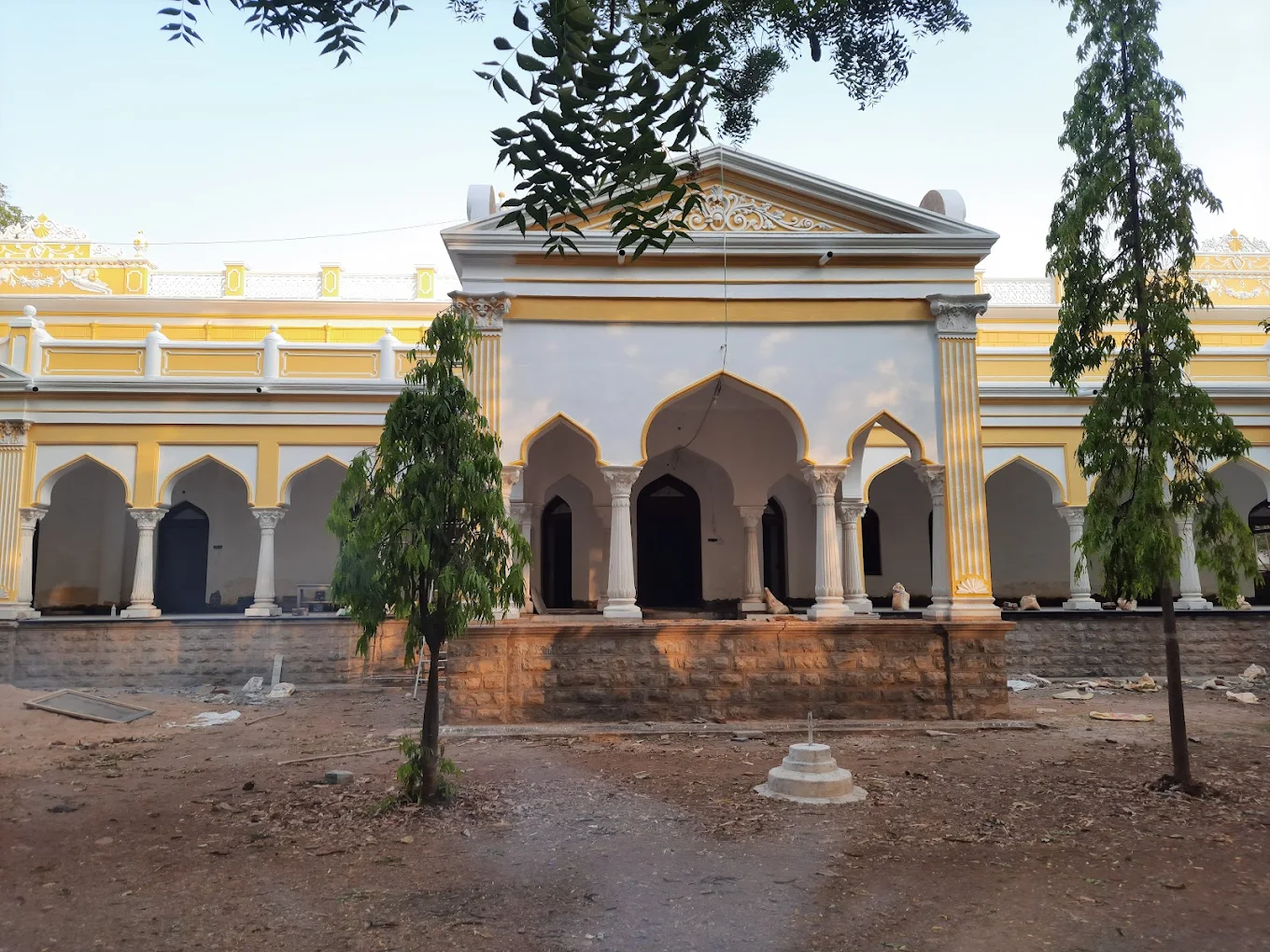 Palace, photo 4 of 9