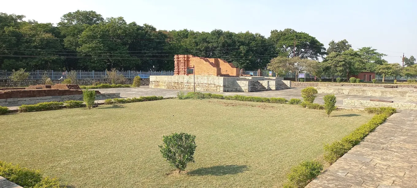 Ram Mandir, photo 4 of 5